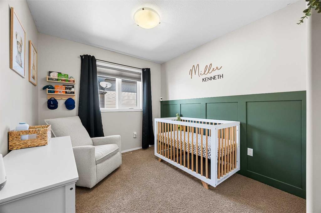 3908 74 Avenue, Lloydminster, AB - Indoor Photo Showing Bedroom
