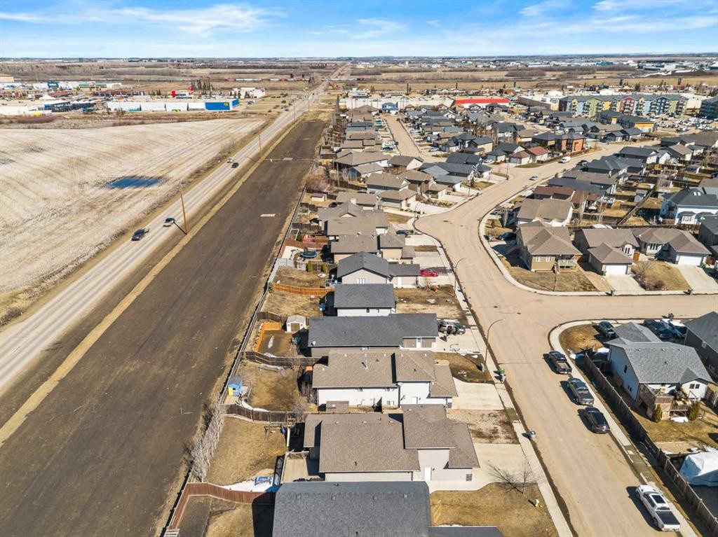 3908 74 Avenue, Lloydminster, AB - Outdoor With View