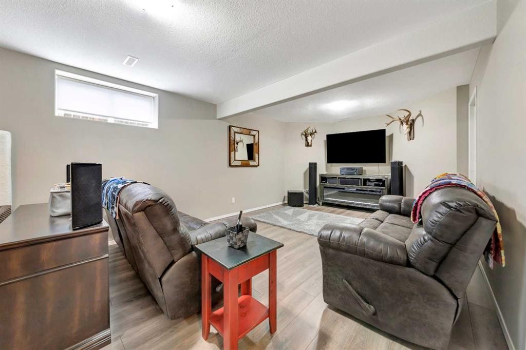 4111 68 Avenue, Lloydminster, AB - Indoor