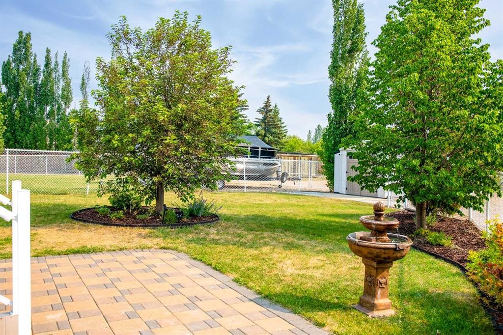 921 22 Street, Wainwright, AB - Outdoor With Deck Patio Veranda