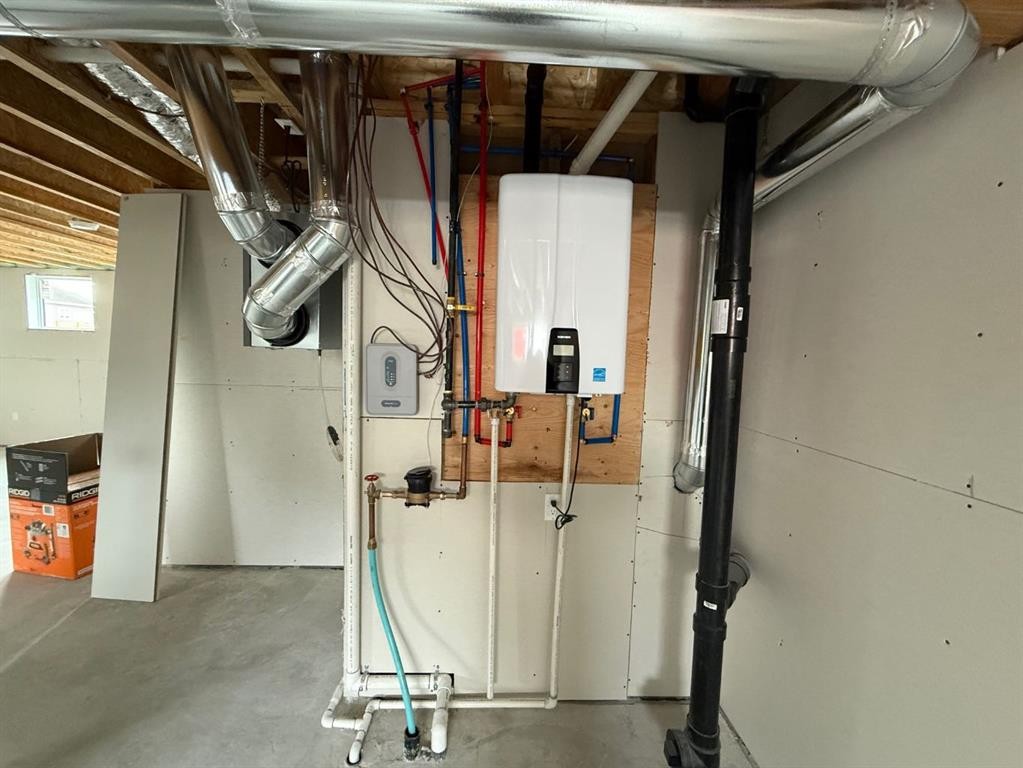 7115 37 Street, Lloydminster, AB - Indoor Photo Showing Basement