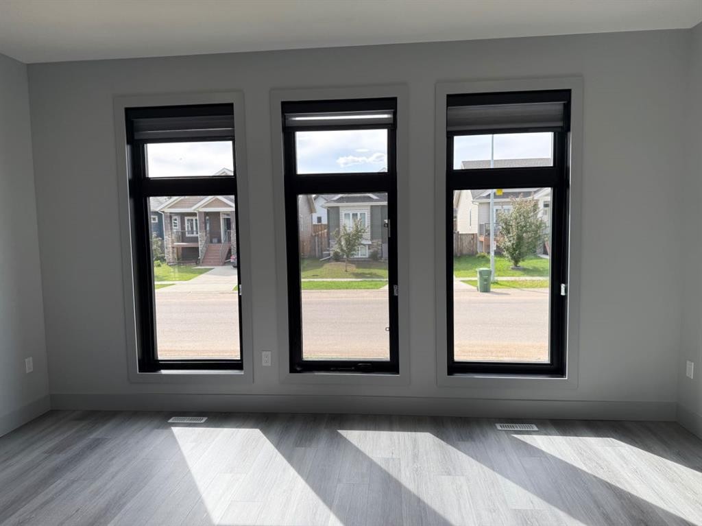 7115 37 Street, Lloydminster, AB - Indoor Photo Showing Other Room