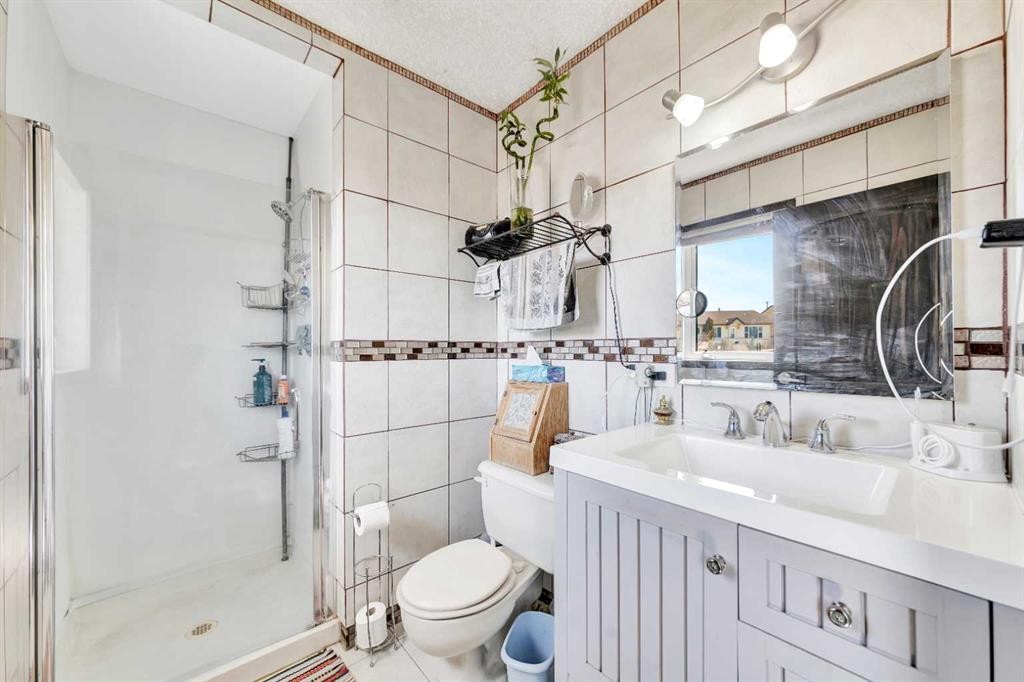 117 2 Avenue West, Marshall, SK - Indoor Photo Showing Bathroom