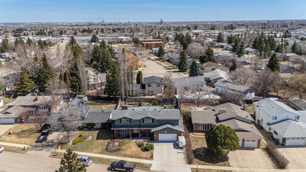 3003 51B Avenue, Lloydminster, AB - Outdoor With View