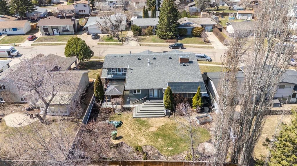 3003 51B Avenue, Lloydminster, AB - Outdoor