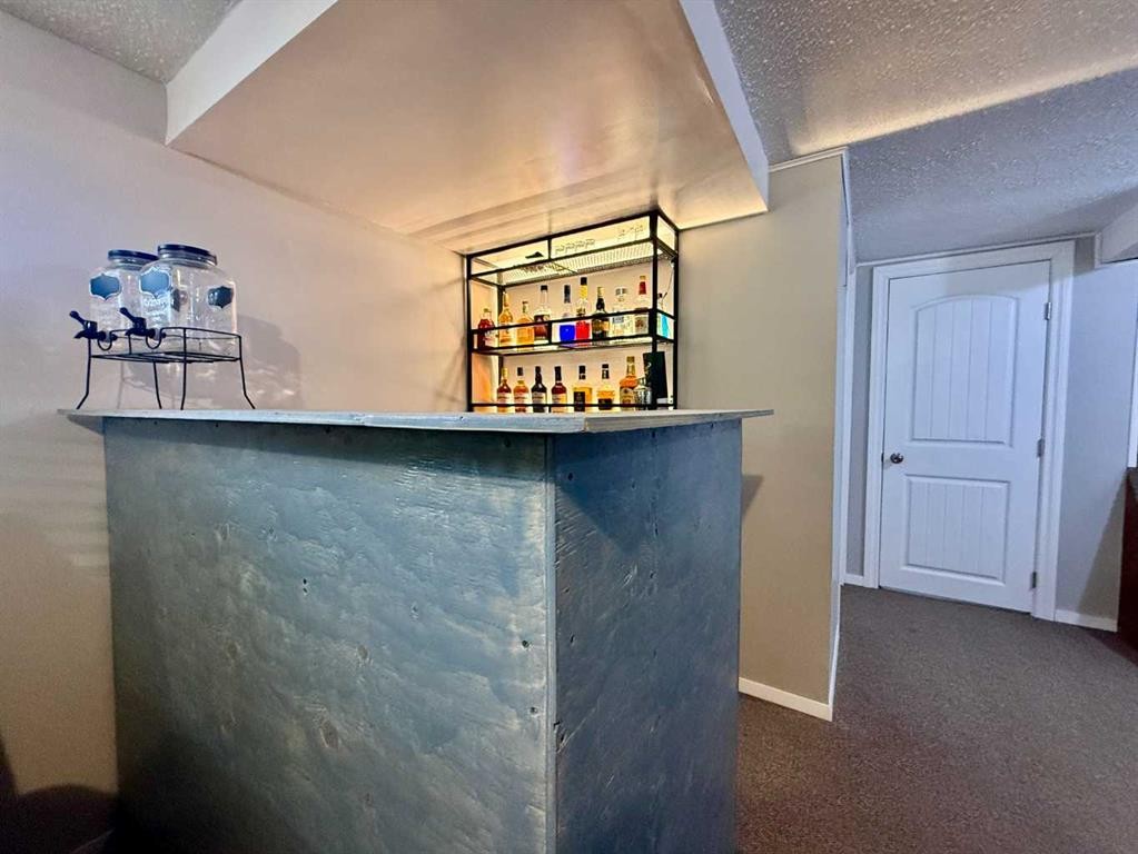 818 9 Avenue, Wainwright, AB - Indoor Photo Showing Other Room