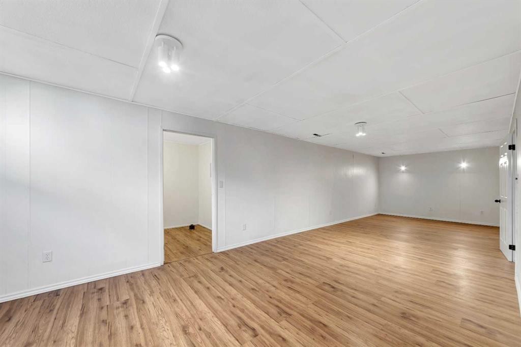 3510 57 Avenue, Lloydminster, AB - Indoor Photo Showing Other Room