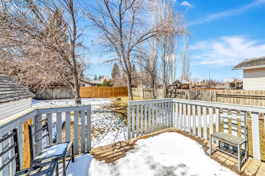 3510 57 Avenue, Lloydminster, AB - Outdoor