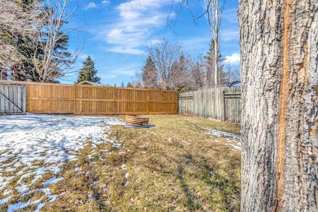 3510 57 Avenue, Lloydminster, AB - Outdoor