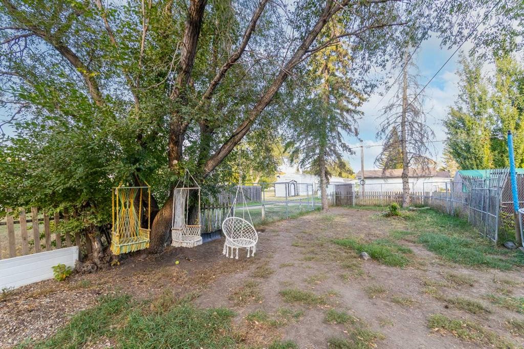 117 2 Street West, Lashburn, SK - Outdoor