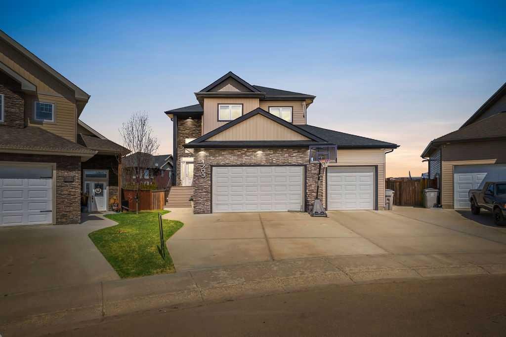 1703 56 Avenue, Lloydminster, AB - Outdoor