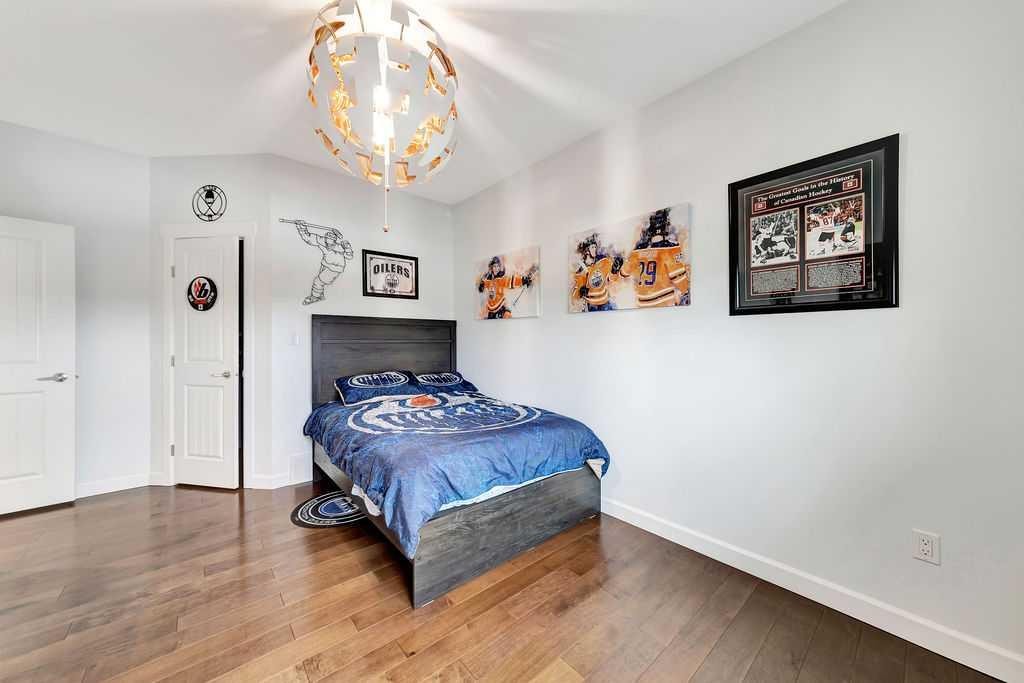 1703 56 Avenue, Lloydminster, AB - Indoor Photo Showing Bedroom
