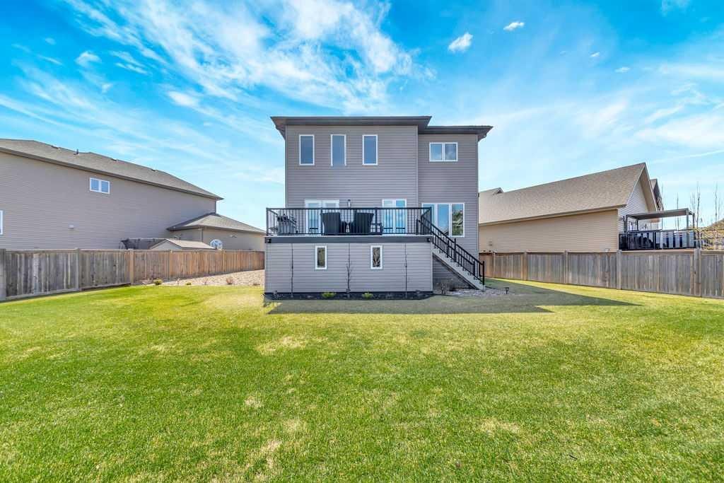 1703 56 Avenue, Lloydminster, AB - Outdoor