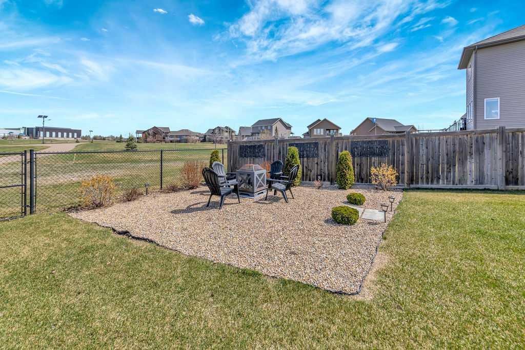 1703 56 Avenue, Lloydminster, AB - Outdoor