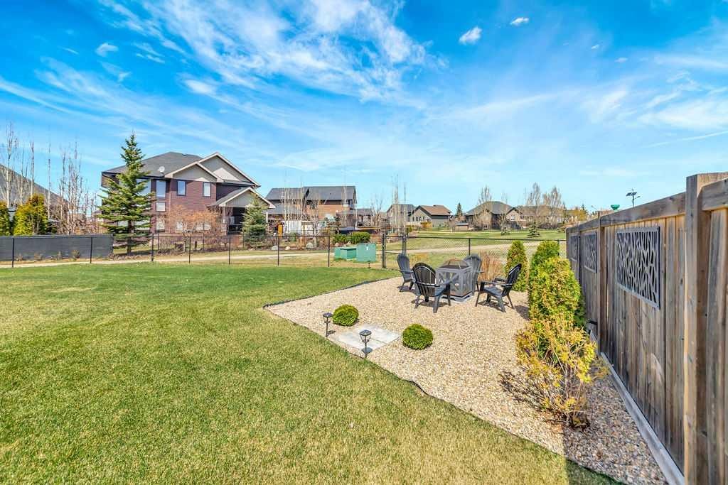 1703 56 Avenue, Lloydminster, AB - Outdoor
