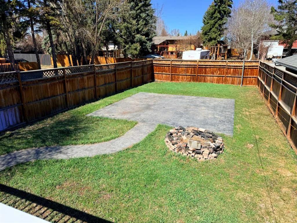 318 5 Avenue, Wainwright, AB - Outdoor