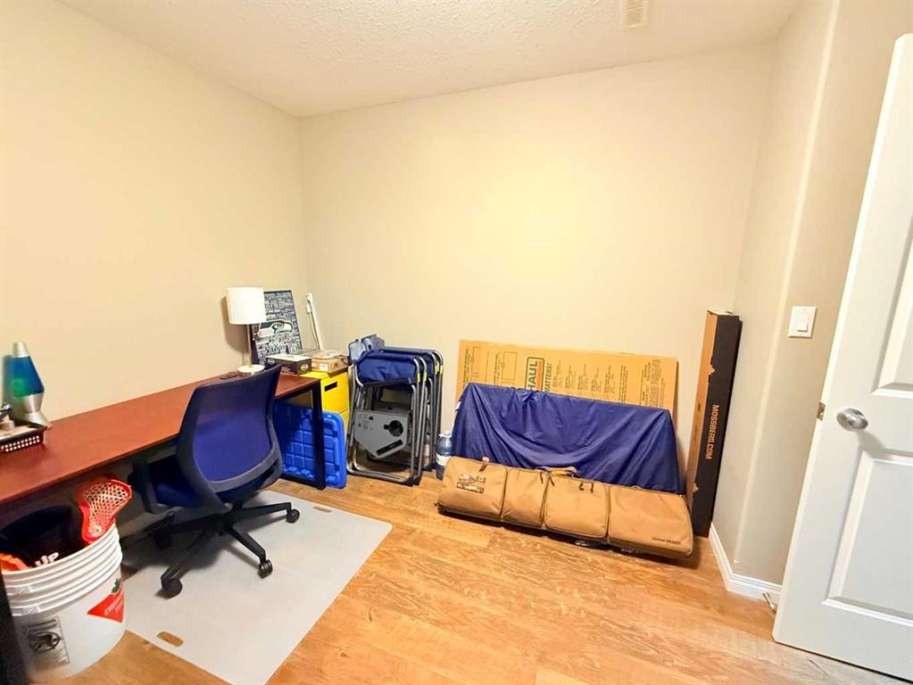 2820 12 Avenue, Wainwright, AB - Indoor Photo Showing Other Room