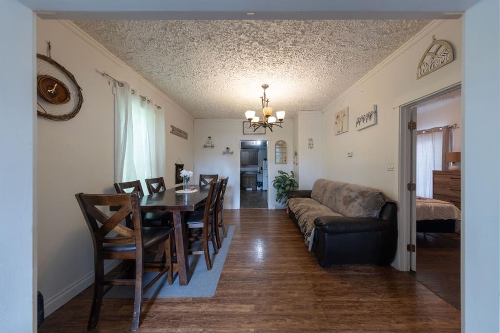 5620 49 Avenue, Lloydminster, SK - Indoor