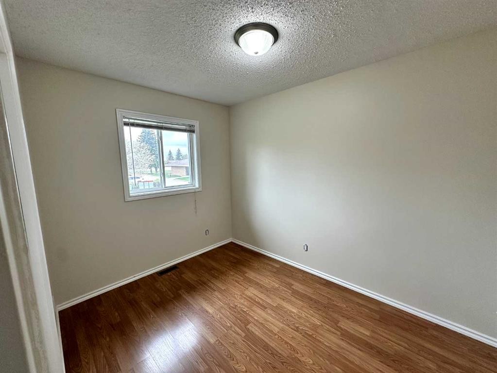 1634 5A Street, Wainwright, AB - Indoor Photo Showing Other Room