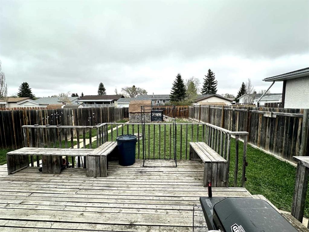 1634 5A Street, Wainwright, AB - Outdoor