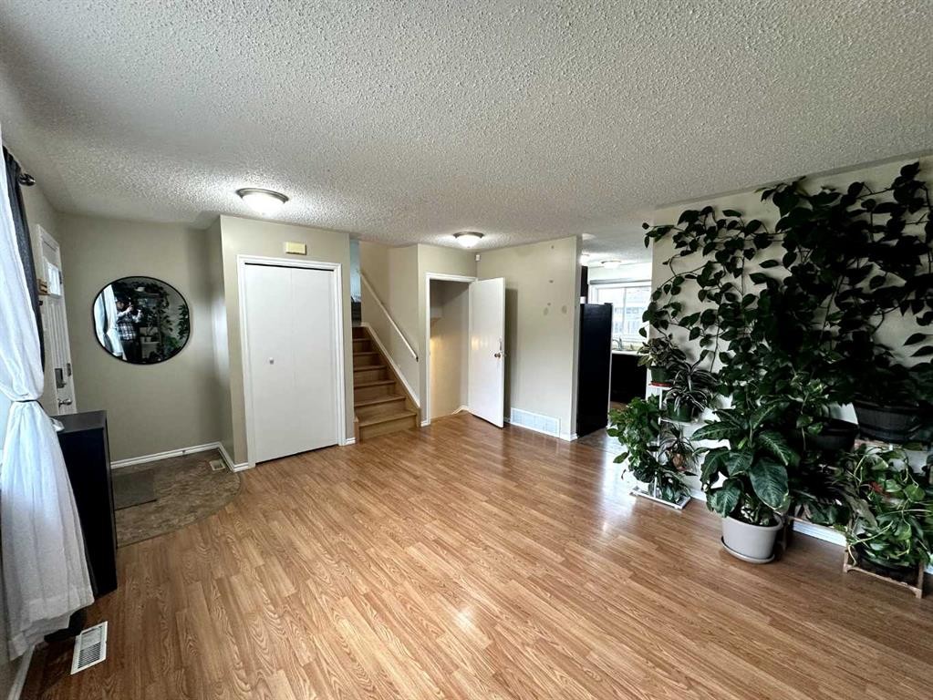 1634 5A Street, Wainwright, AB - Indoor Photo Showing Other Room
