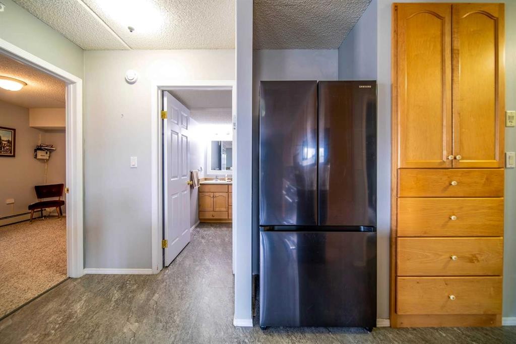 201-848 4 Avenue, Wainwright, AB