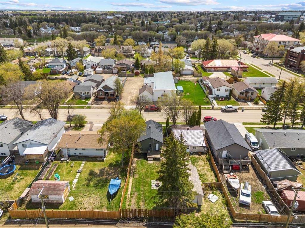 4724 49 Street, Lloydminster, SK - Outdoor With View