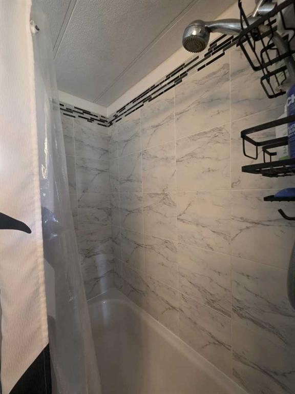 454004 Range Rd 65, Rural Wainwright No. 61, M.D. Of, AB - Indoor Photo Showing Bathroom