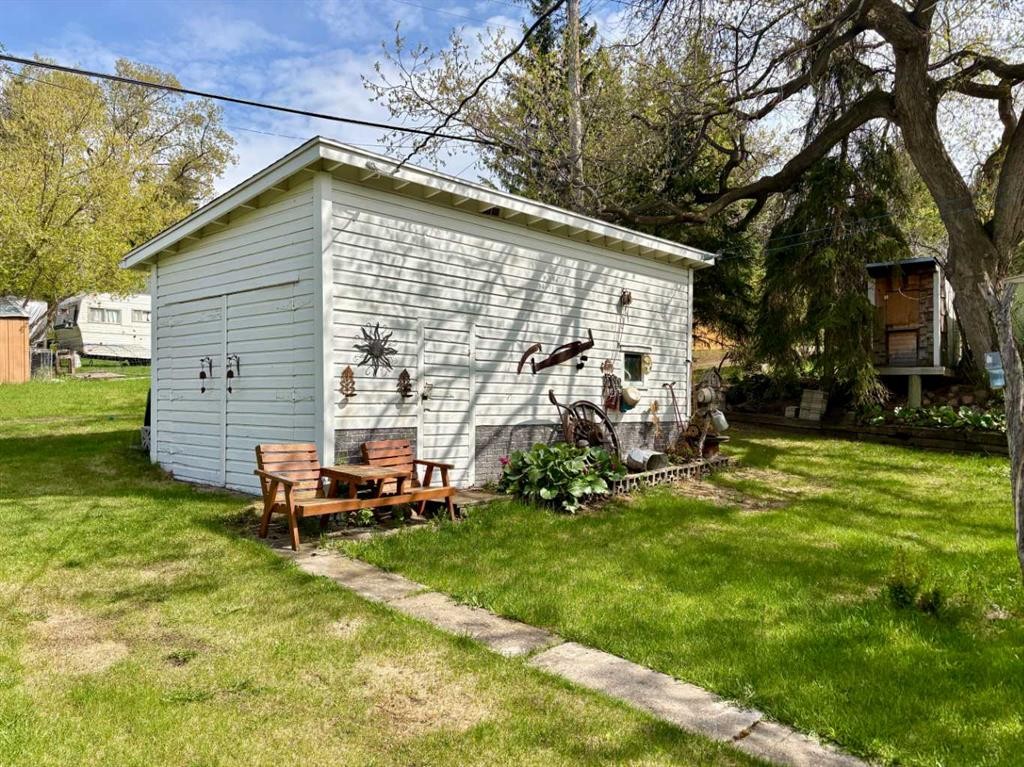 4811 52 Street, Innisfree, AB - Outdoor