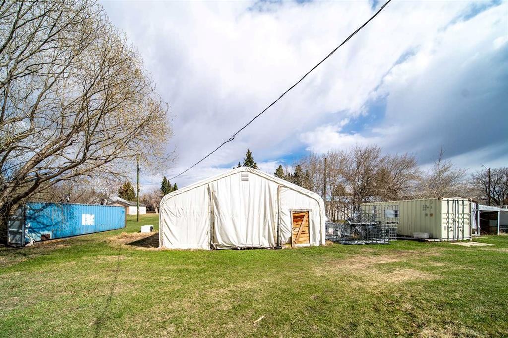 4608 51 Avenue, Czar, AB - Outdoor