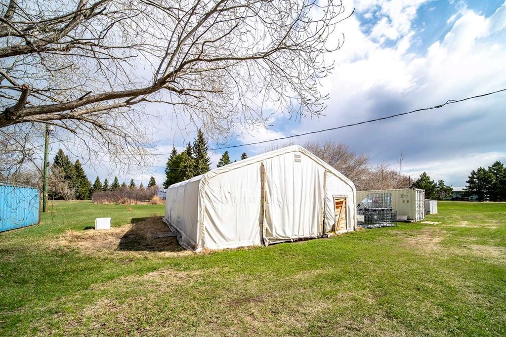 4608 51 Avenue, Czar, AB - Outdoor