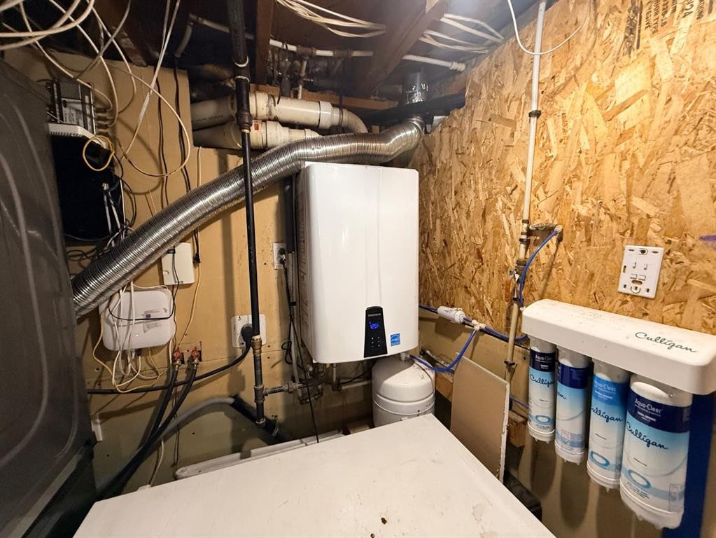 5115 56A Street, Lloydminster, AB - Indoor Photo Showing Basement