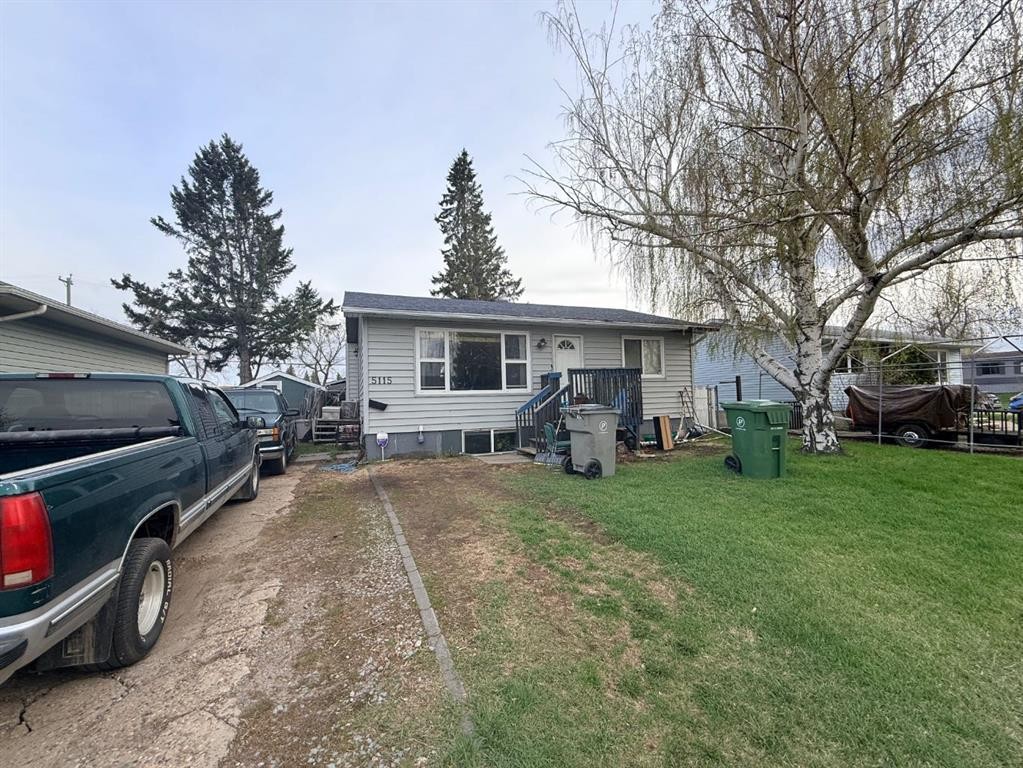 5115 56A Street, Lloydminster, AB - Outdoor