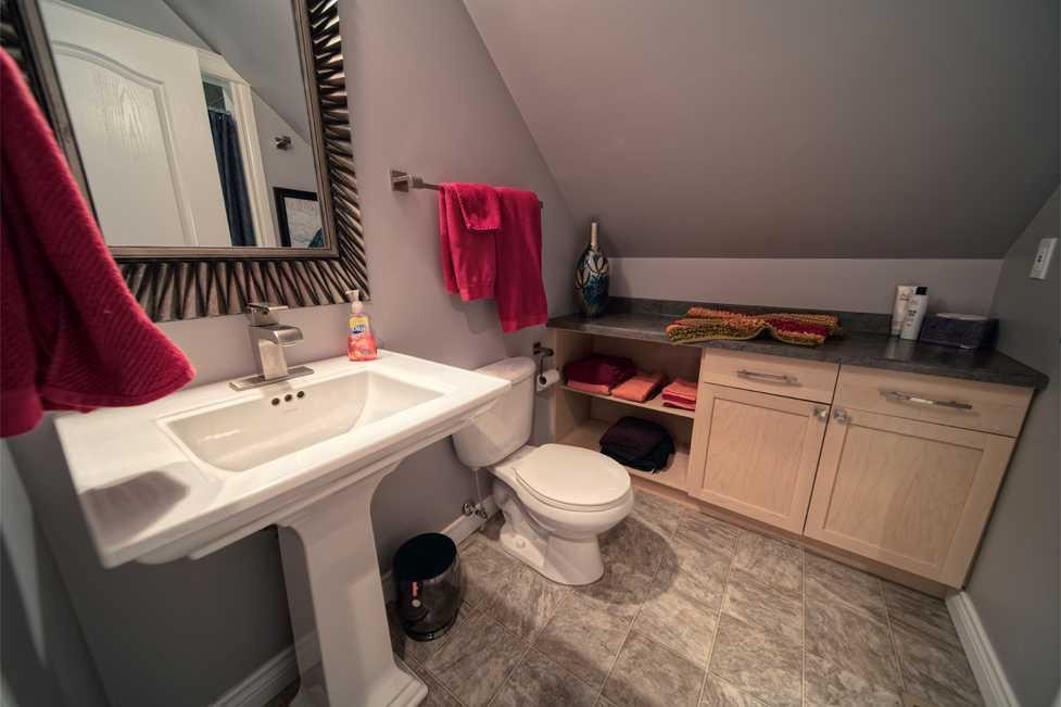 451066 Rge Rd 73, Rural Wainwright No. 61, M.D. Of, AB - Indoor Photo Showing Bathroom