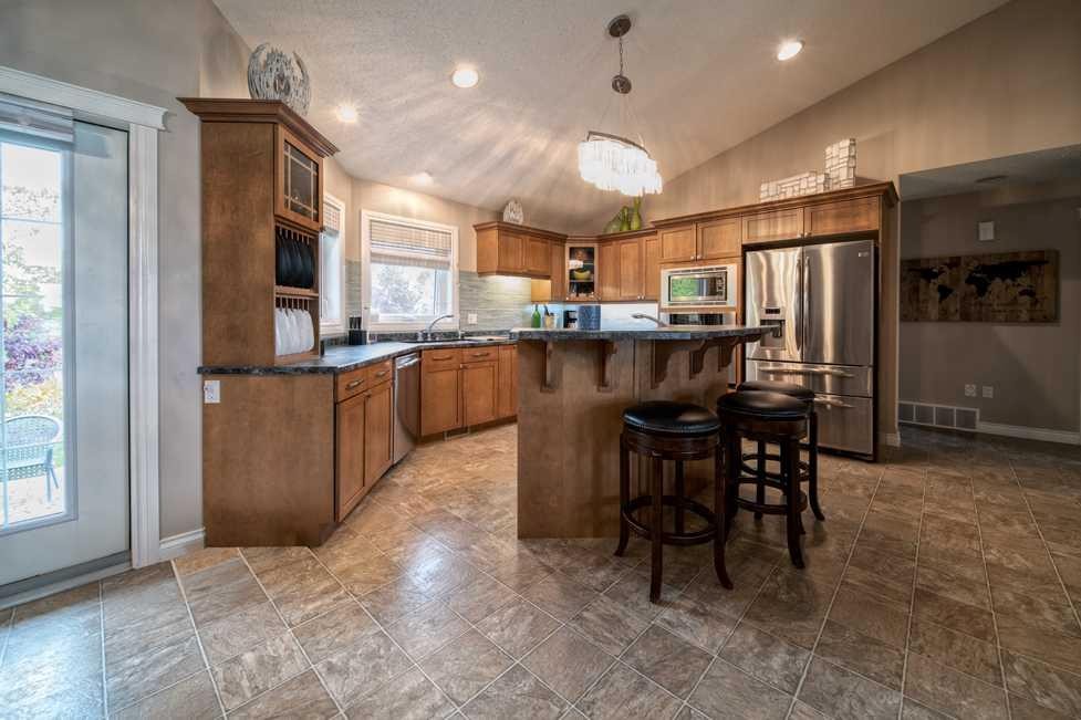 451066 Rge Rd 73, Rural Wainwright No. 61, M.D. Of, AB - Indoor Photo Showing Kitchen