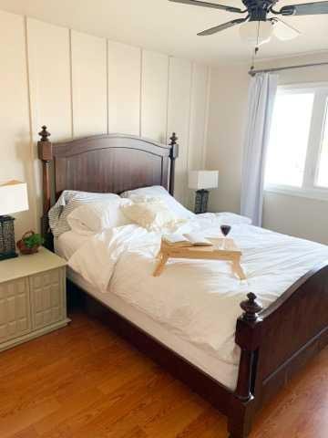 1-8-4504 56A Avenue, Lloydminster, AB - Indoor Photo Showing Bedroom