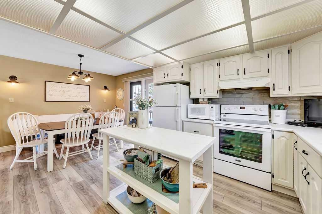 4501 53 Street, Dewberry, AB