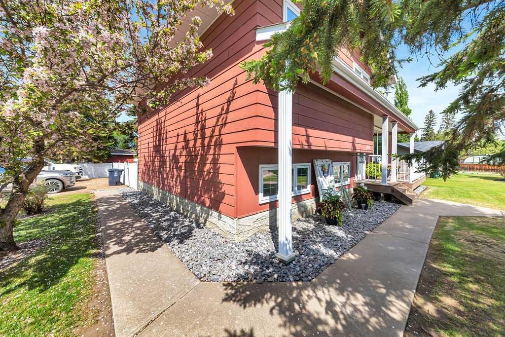 4501 53 Street, Dewberry, AB
