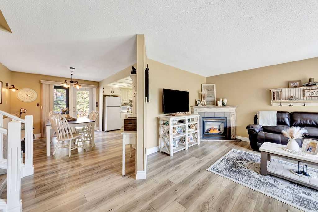 4501 53 Street, Dewberry, AB