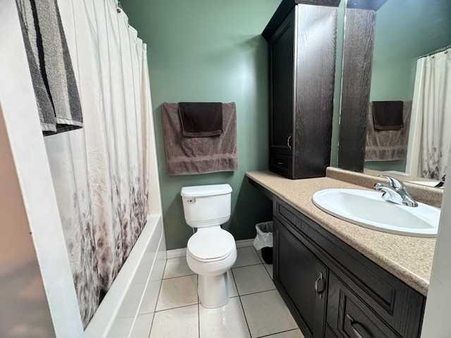 5317 16, Lloydminster, AB