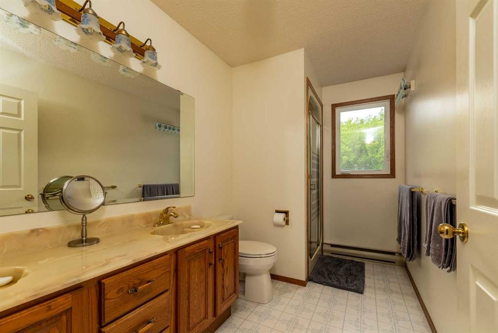 Ne 19-47-23-W3 Rm Eldon, Maidstone, SK - Indoor Photo Showing Bathroom