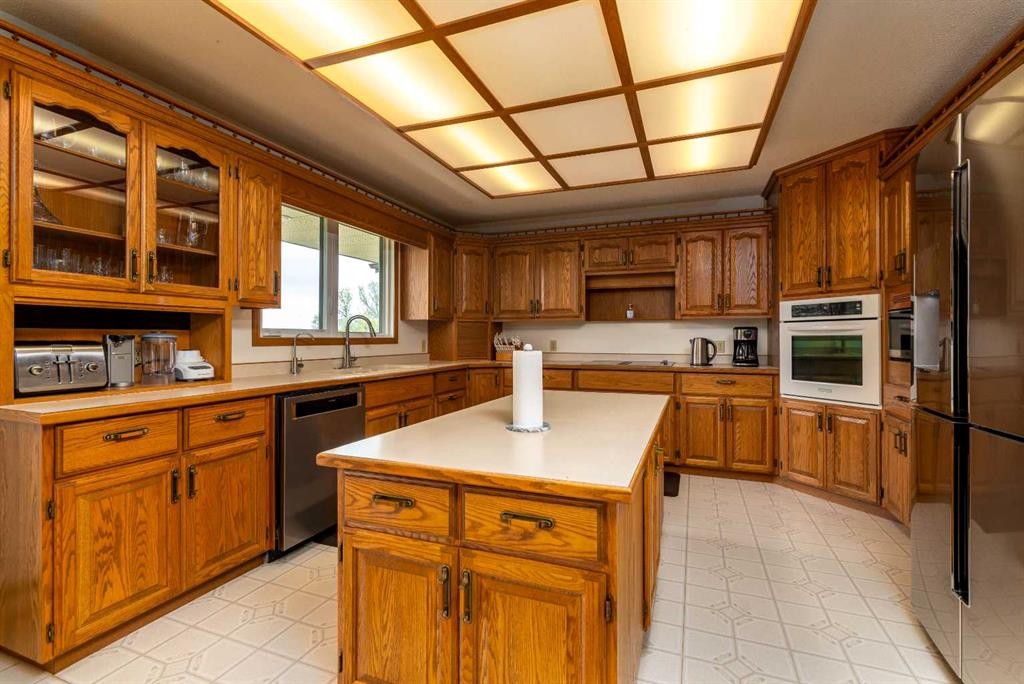 Ne 19-47-23-W3 Rm Eldon, Maidstone, SK - Indoor Photo Showing Kitchen