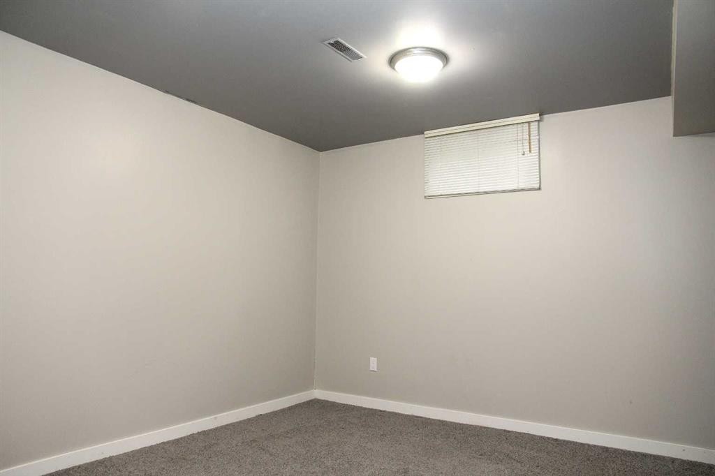 5224 23 Street, Lloydminster, AB - Indoor Photo Showing Other Room