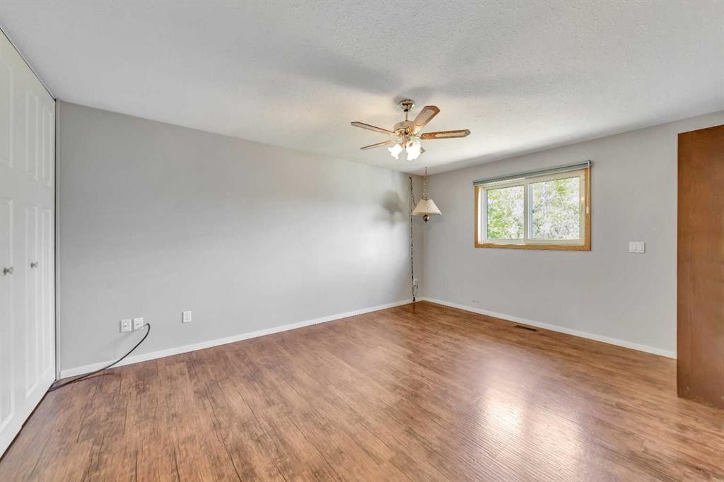 Rr 20 493063, Rural, AB - Indoor Photo Showing Other Room