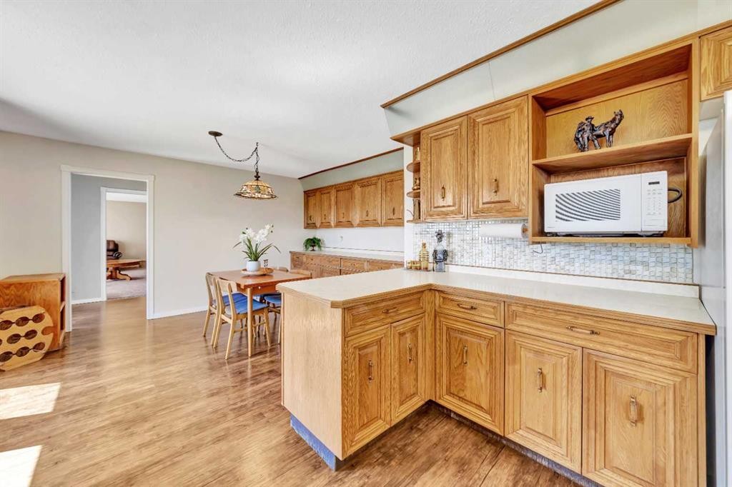 Rr 20 493063, Rural, AB - Indoor Photo Showing Kitchen