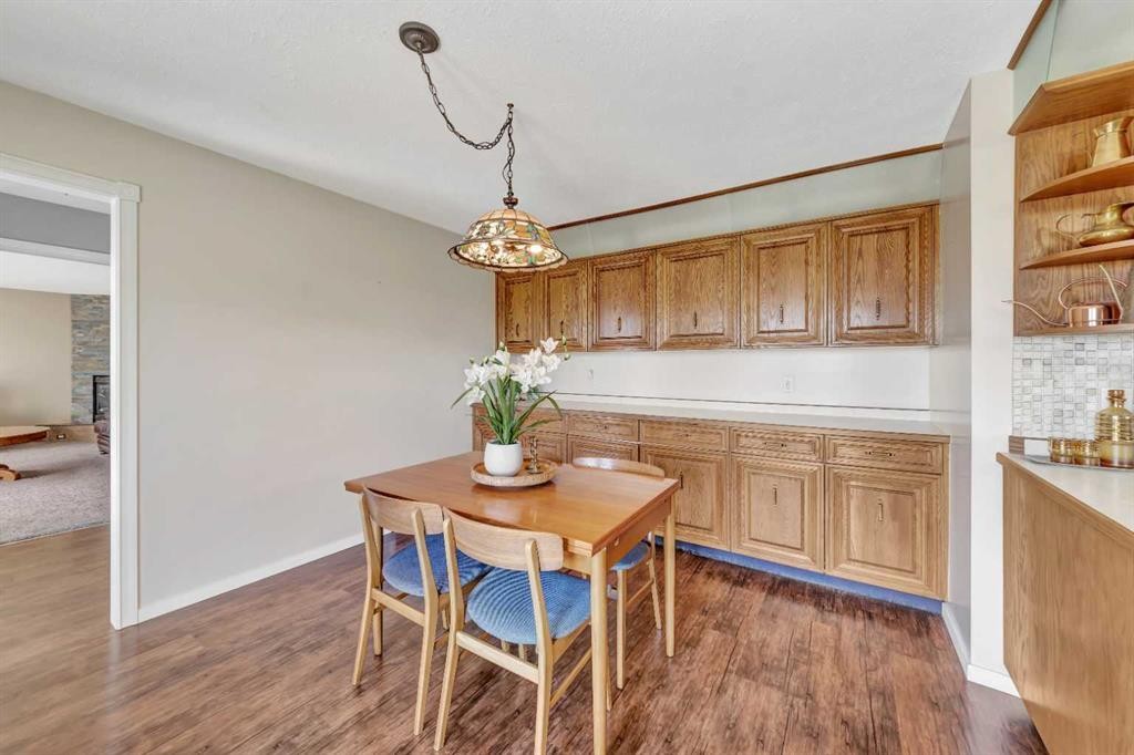 Rr 20 493063, Rural, AB - Indoor Photo Showing Dining Room