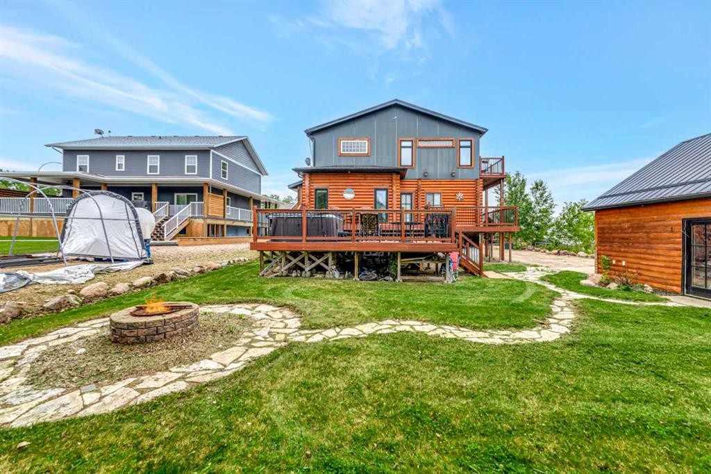 16 Lakeview Drive, Lac Des Iles, SK