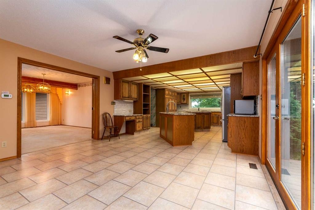 502 2 Street East, Maidstone, SK - Indoor Photo Showing Other Room