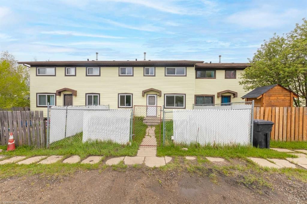 6-17 3 Avenue Se, Marshall, SK