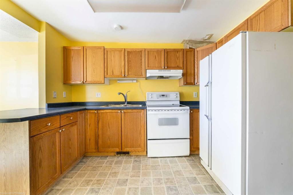 6-17 3 Avenue Se, Marshall, SK